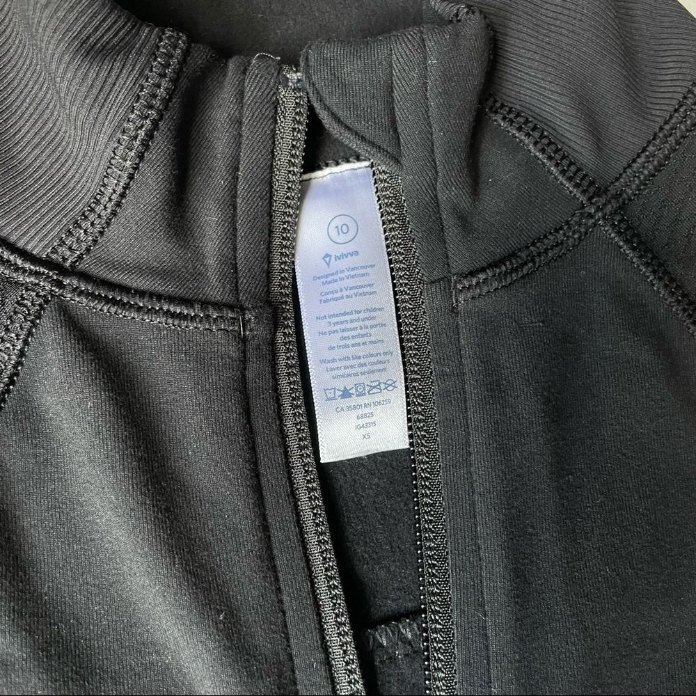 Ivivva by Lululemon Perfect Your Practice Jacket Black and Herringbone - Picture 5 of 5
